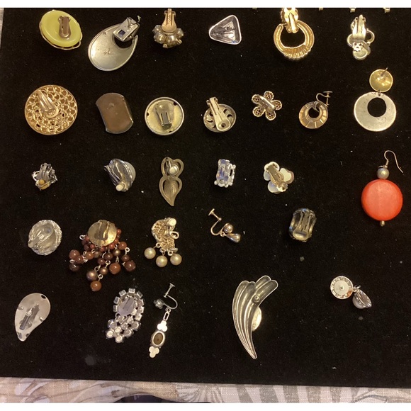 Vintage single earrings - Picture 2 of 9